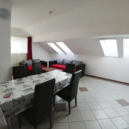 아파트호텔 Lotus 3*