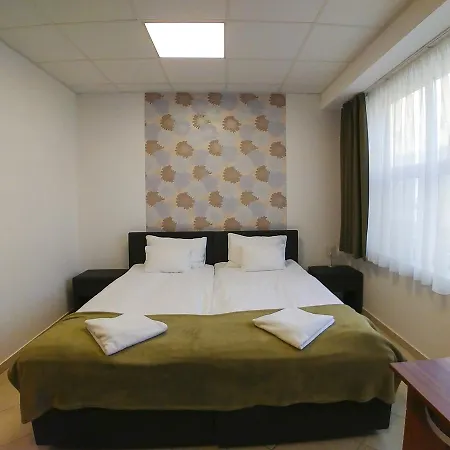 Lotus Hotel de apartamente
